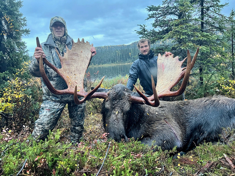 Lake Iliamna Trophy Alaskan Moose Hunt 